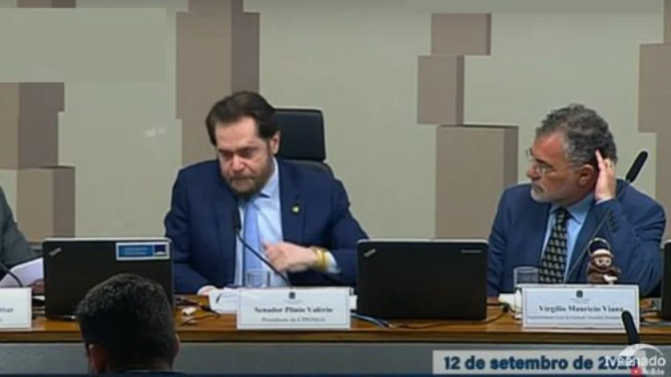 Vídeo: superintendente da FAS depõe na CPI das ONGs no Senado