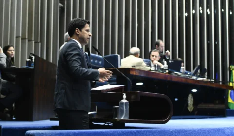 Segue para sanção do presidente Lula projeto que cria programa Desenrola Brasil