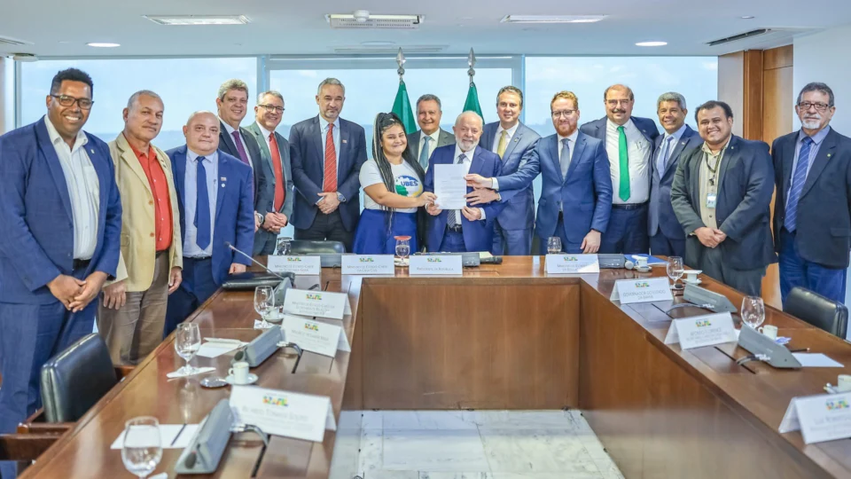 Governo Lula envia ao Congresso projeto do Novo Ensino Médio