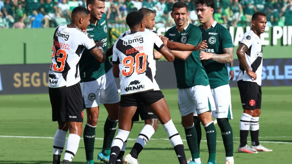 Vasco deixa Goiás empatar nos últimos minutos de jogo 