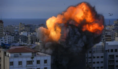 Guerra entre Israel e Hamas já deixou mais de 900 mortos