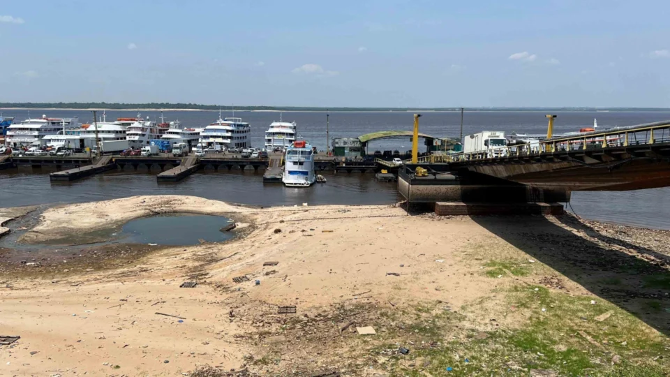 Passagens de barco podem sofrer aumento devido à seca no Amazonas