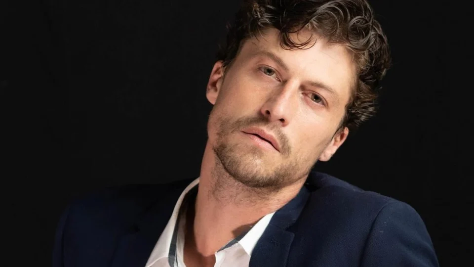 Ator desaparecido, Ricardo Merini tem morte confirmada pela polícia