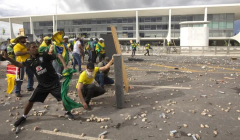 STF concede liberdade provisória a mais um acusado pelos atos de 8 de janeiro