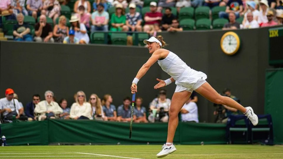 Bia Haddad perde uma posição no ranking da WTA, mas se mantém no Top 20