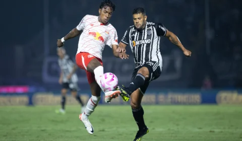 Bragantino perde para Atlético-MG e se mantém na vice-liderança