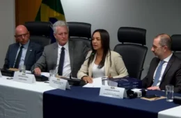 Relatório final da CPMI dos Atos do 8 de janeiro é entregue na CGU