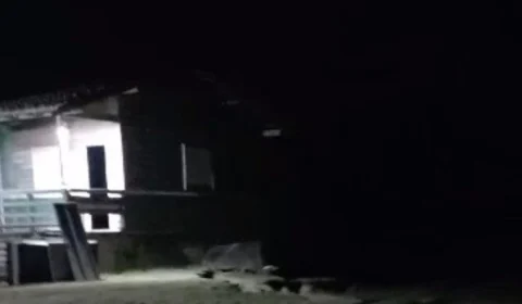 VÍDEO: moradores entram em desespero ao ver colégio desabar no AM