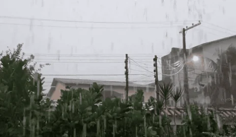 Chuva provoca três ocorrências de risco de desabamento em Manaus