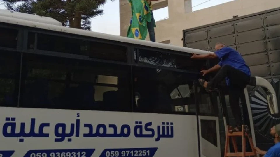 Após tensão, brasileiros conseguem chegar a Khan Younes, ao sul de Gaza