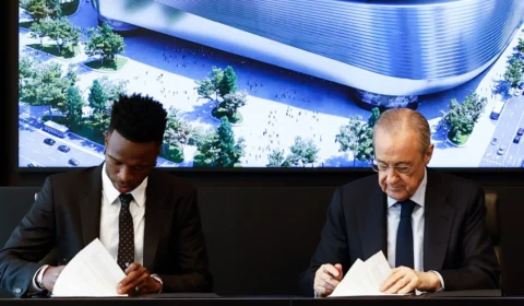 Real Madrid renova contrato com Vini Jr. até junho de 2027