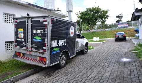 Corpo de homem ‘sem cabeça’ é encontrado enterrado na Zona Leste de Manaus 