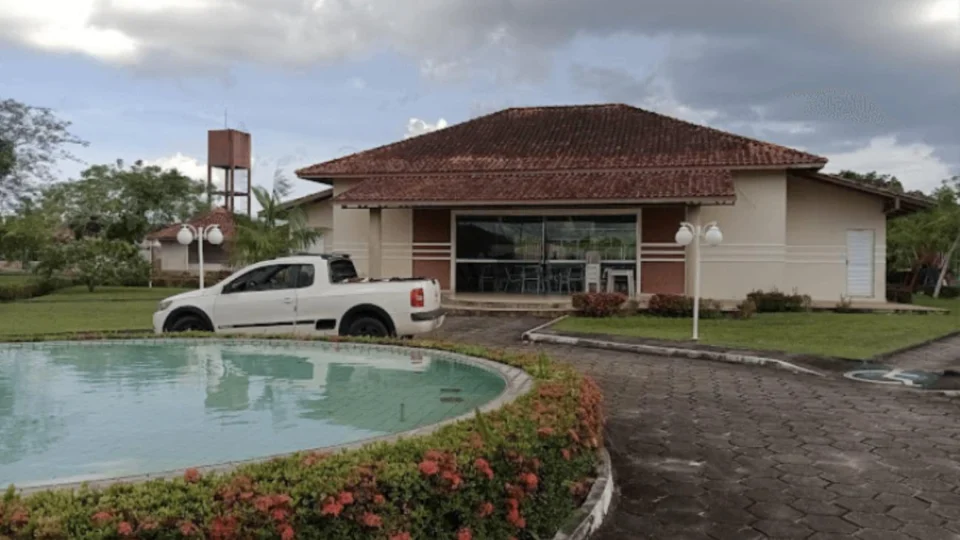 Leilão de imóveis do TRT-11 oferta imóveis e lotes no Amazonas