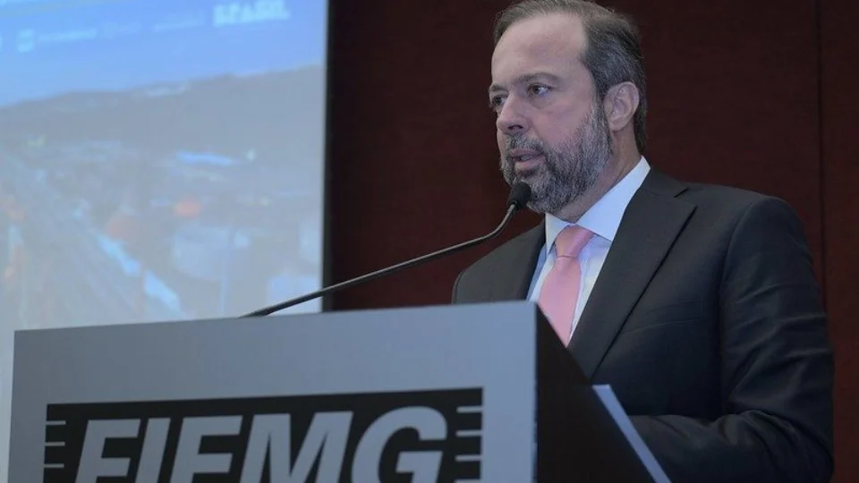 Operador nacional para distribuição de combustíveis é anunciado por Silveira  