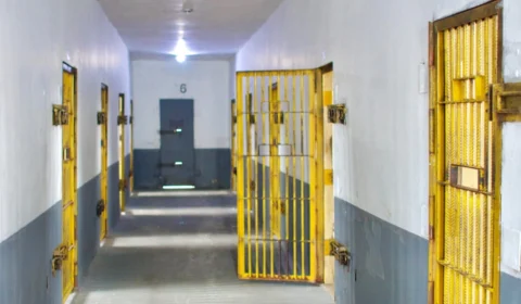 Presos fazem greve de fome por melhorias em complexo penitenciário no Acre