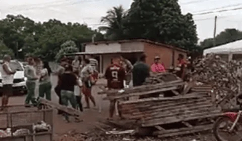 Após dois dias de protesto, moradores de ramal liberam rodovia AC-40 