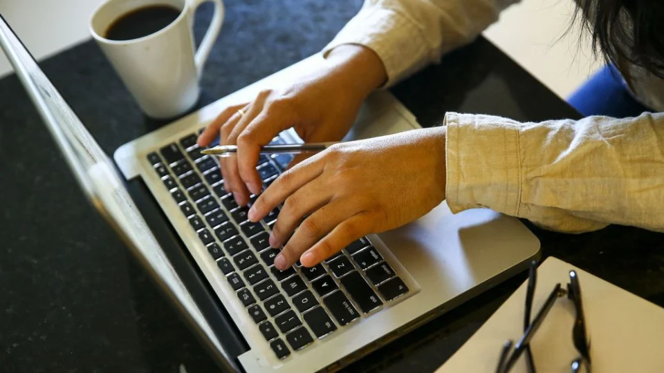 Confira as profissões mais bem remuneradas no Brasil entre 2012 e 2023