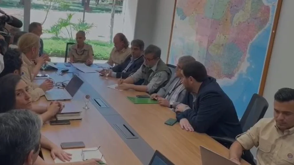 Vídeo: Governo Federal anuncia ações contra incêndios florestais no Amazonas