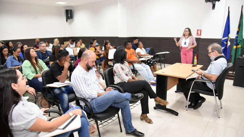 Reunião discute situação dos migrantes venezuelanos indígenas em Palmas