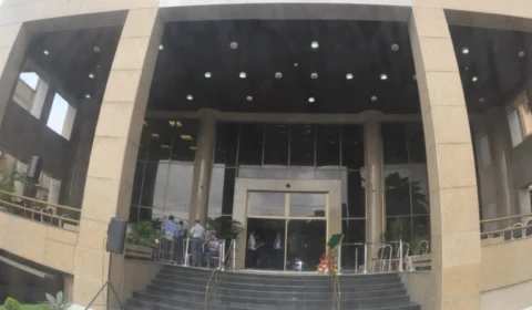 Concurso público: TRT-11 publica edital com salários de até R$ 15 mil