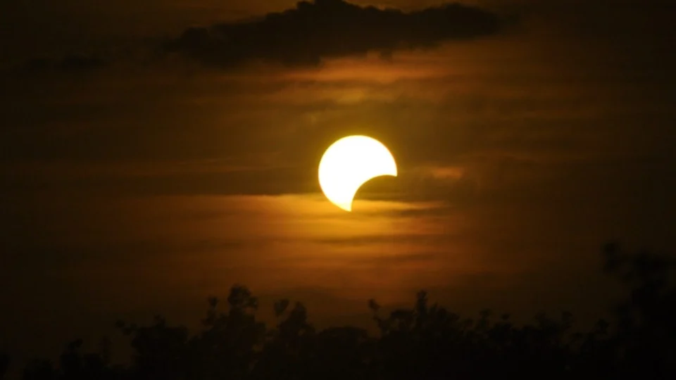 Praia da Graciosa será ponto de observação do eclipse solar em Palmas