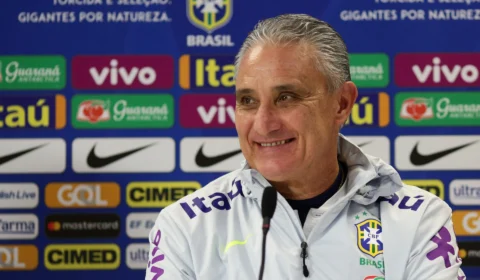Flamengo acerta com Tite; técnico deve ser anunciado nesta segunda, 9
