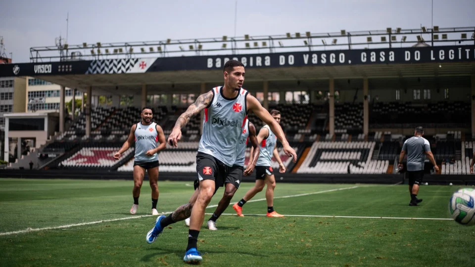 Brasileirão: Vasco intensifica os treinos de olho no Internacional