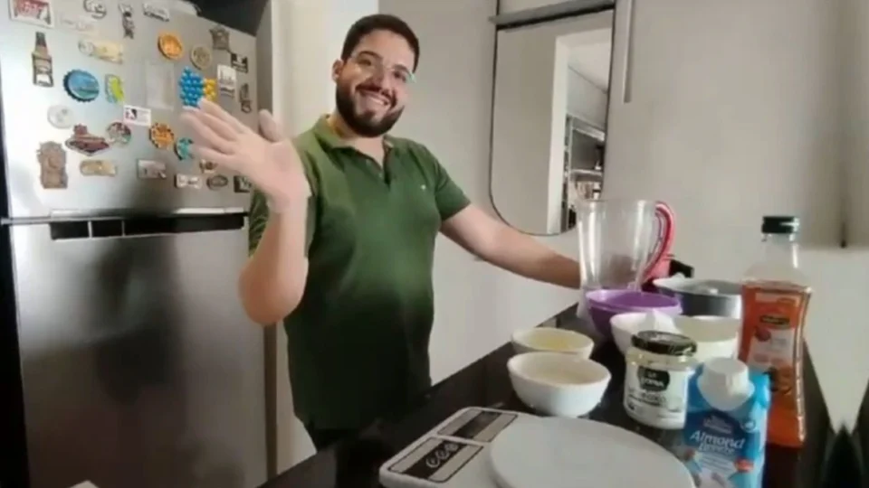 VÍDEO: confira receita de bolo de laranja sem glúten para crianças