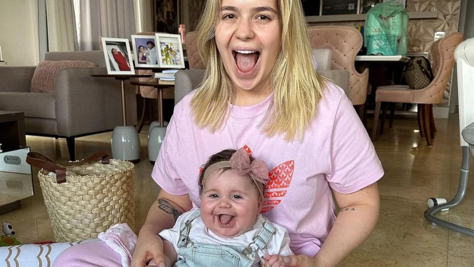 Viih Tube diz que filha Lua já tem R$ 1 milhão guardado: ‘é o correto’