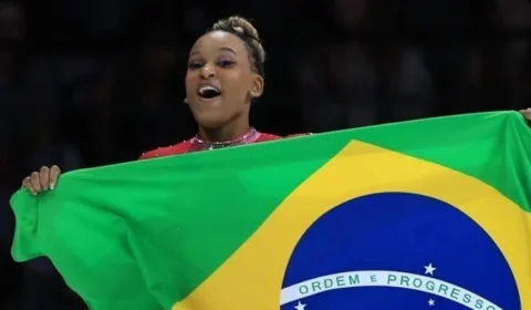 Rebeca Andrade conquista medalha de ouro em Mundial de Ginástica Artística