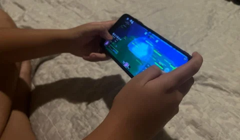 Dia das Crianças: psicólogas de RR alertam sobre uso de telas