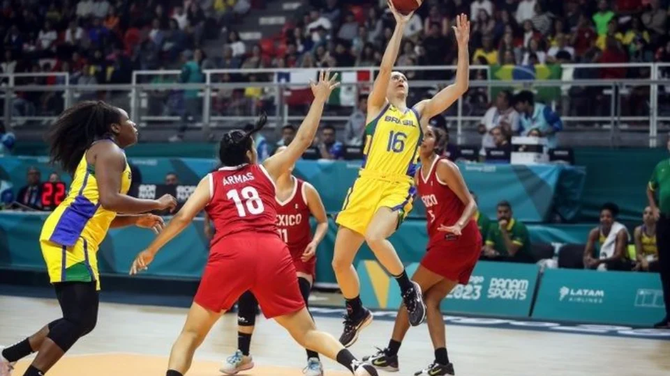 Seleção feminina de basquete vence na estreia no Pan-Americano 2023