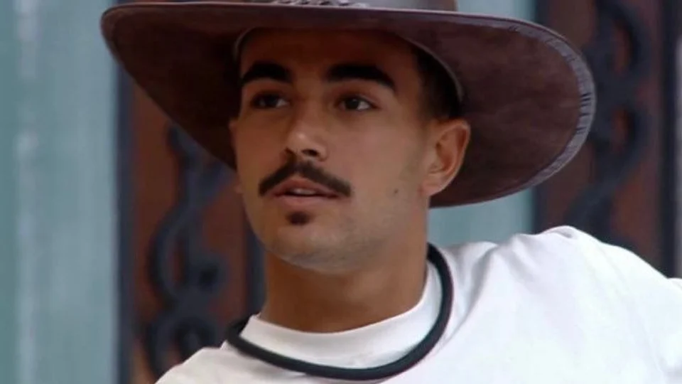 A Fazenda: apresentadora se posiciona sobre falas preconceituosas no reality