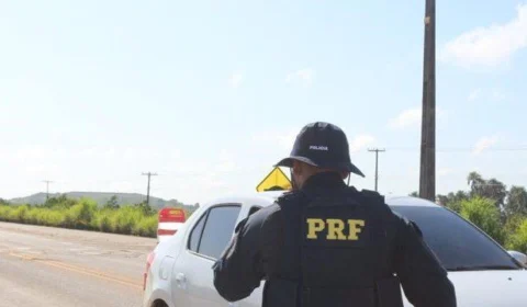 Ação da PRF prende foragidos da Justiça e motoristas bêbados em RR