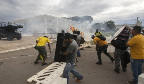 8 de janeiro: STF rejeita 48 recursos de envolvidos com atos antidemocráticos