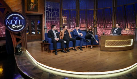 Veja fotos da participação de Clayton Pascarelli no ‘The Noite’ com Danilo Gentili