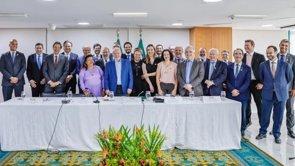 Lula defende a expansão do crédito para o desenvolvimento do Brasil