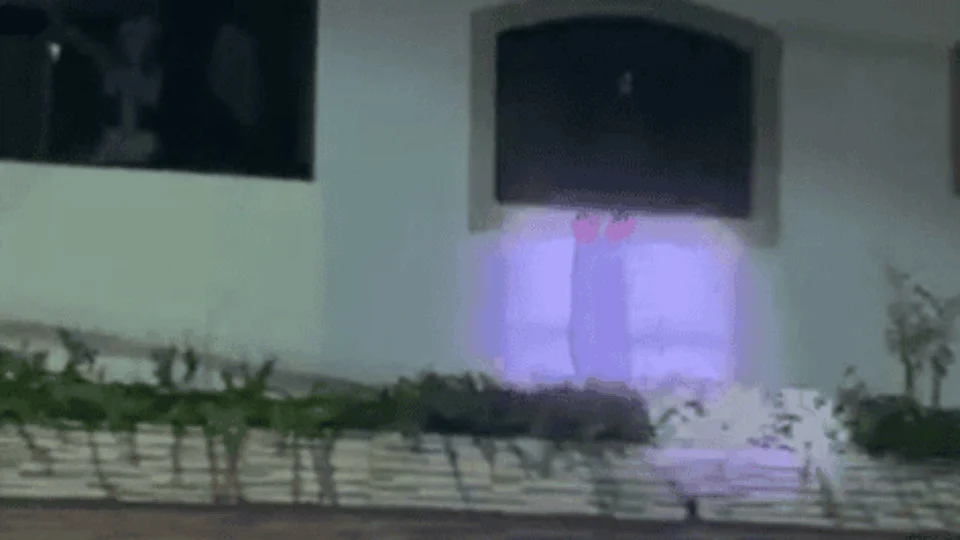 VÍDEO: decoração de halloween assusta moradores e vira caso de polícia em SP