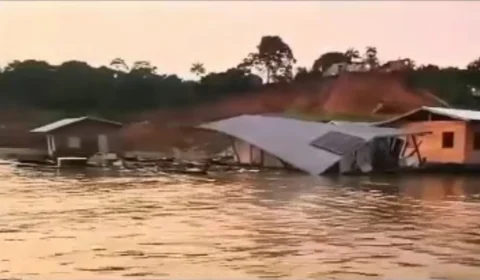 Vídeo mostra destruição das casas após deslizamento em Beruri-AM