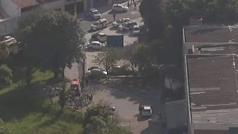Tiros em escola deixam uma aluna morta e 2 feridos na Zona Leste de São Paulo