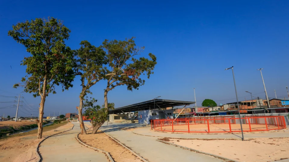 Semana de aniversário de Manaus é celebrada com entrega de obras; confira