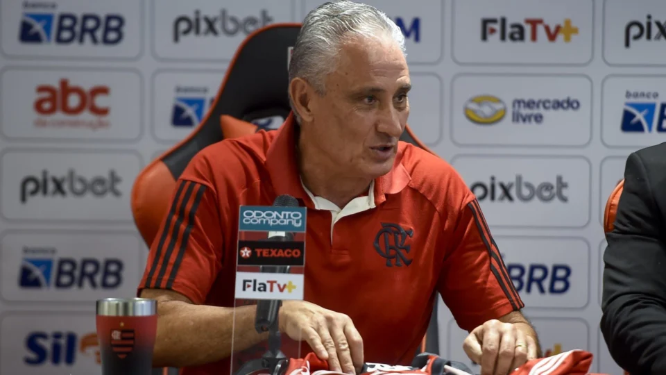 Tite é apresentado e meta é a classificação do Flamengo para a Libertadores