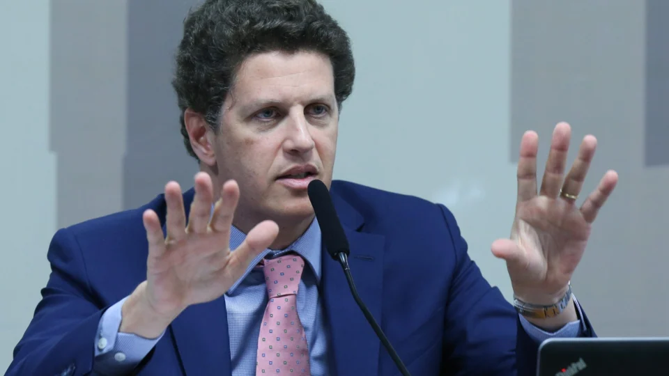 TCU recomenda que Ricardo Salles receba multa por desmonte do Fundo Amazônia