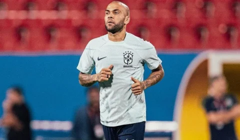 Justiça espanhola nega pedido de liberdade provisória de Daniel Alves