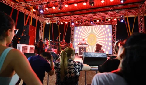 Tardezinha: Casa de Praia Zezinho Corrêa terá 4 shows, neste fim de semana