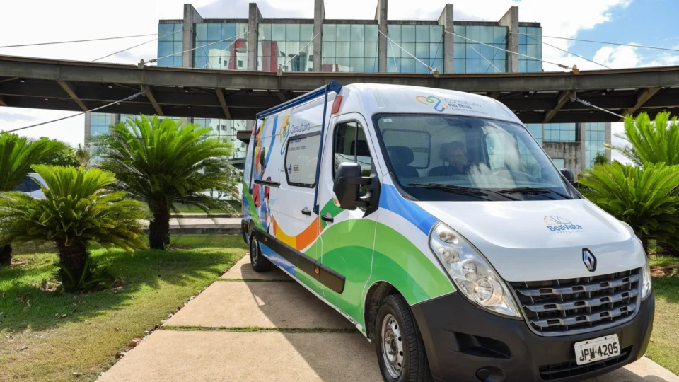 ‘Consultório na Rua’ leva atendimento para pessoas em vulnerabilidade