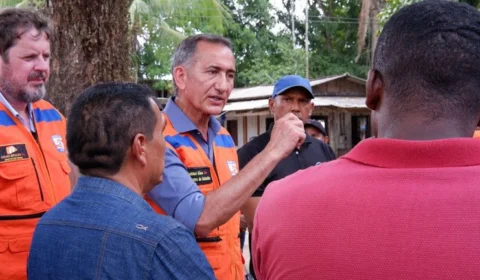 Waldez Góes visita cidades do Amapá afetadas por estiagem e incêndios florestais