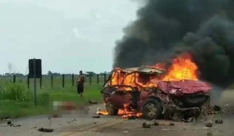 Acidente grave deixa dois mortos e quatro feridos na BR-317, no Acre