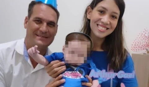 Após três meses em abrigo, pais celebram retorno de bebê para casa no Acre