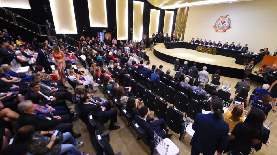 VÍDEO: TCE-AM entrega ‘Colar do Mérito de Contas’ 2023